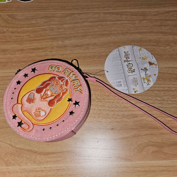 Wizarding World Harry Potter Moaning Myrtle Pink Round Coin Purse Wristlet NWT - Picture 2 of 8